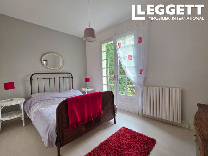 Image No.3-4 Bed House for sale