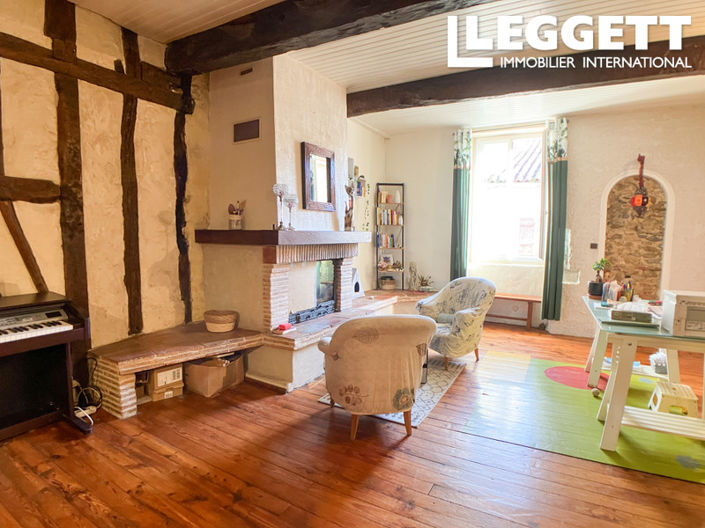 Image No.3-4 Bed House for sale