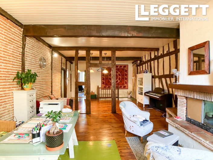 Image No.4-4 Bed House for sale