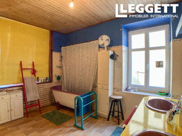 ahr0chm6ly9jzg4uagvzdglhlmltbw8vaw1hz2uvvevom