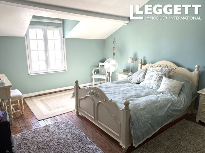 Image No.7-4 Bed House for sale