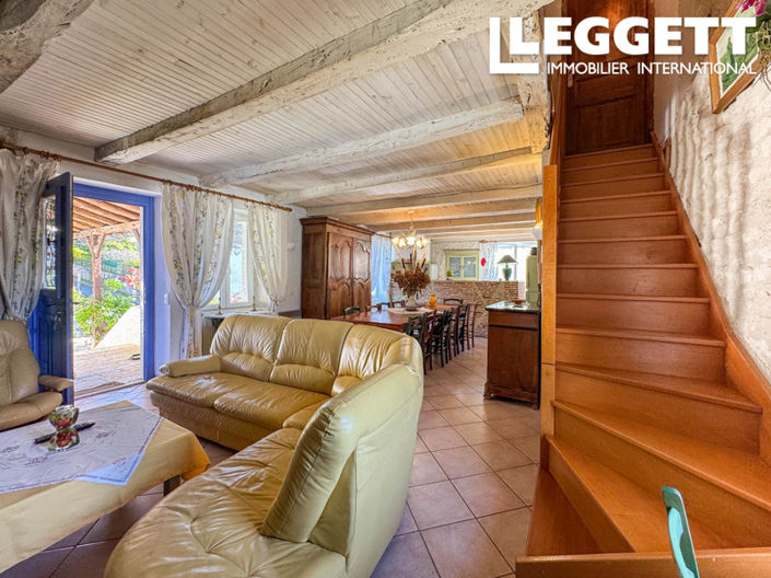 Image No.6-4 Bed House for sale