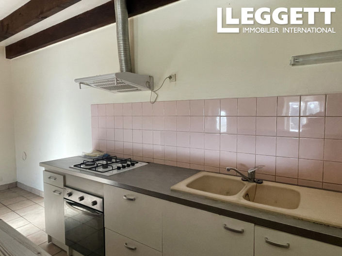 Image No.5-2 Bed House for sale