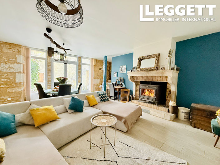 Image No.7-7 Bed House for sale