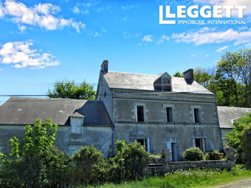 1 - Pré-en-Pail, House