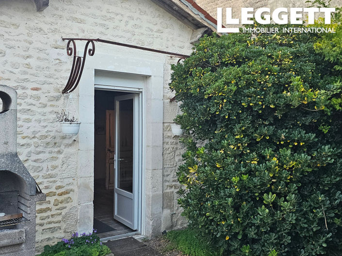 Image No.2-3 Bed House for sale