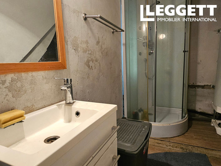 Image No.9-3 Bed House for sale