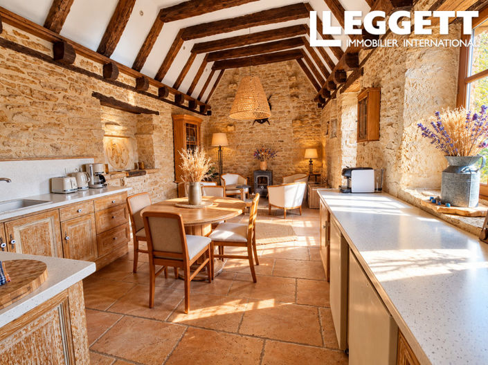 Image No.9-4 Bed House for sale