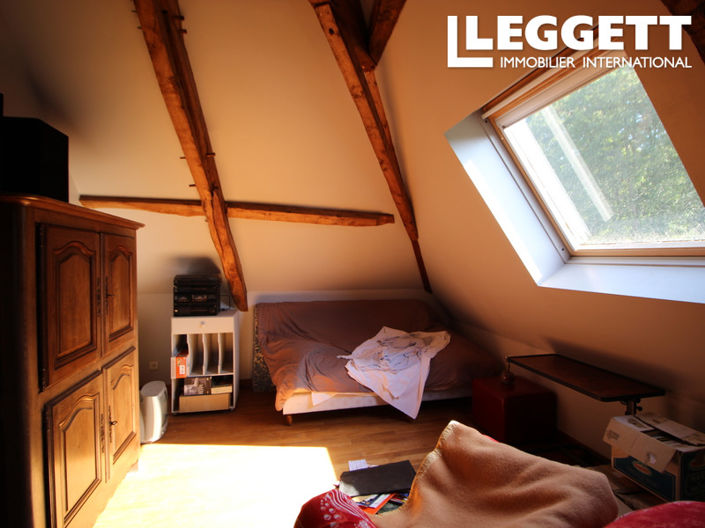 Image No.5-4 Bed House for sale