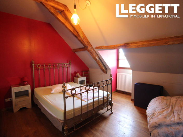 Image No.6-4 Bed House for sale