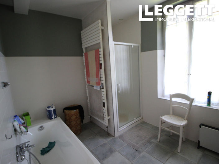 Image No.7-4 Bed House for sale