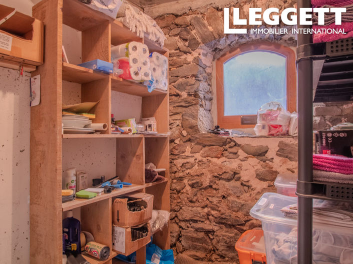 Image No.10-4 Bed House for sale