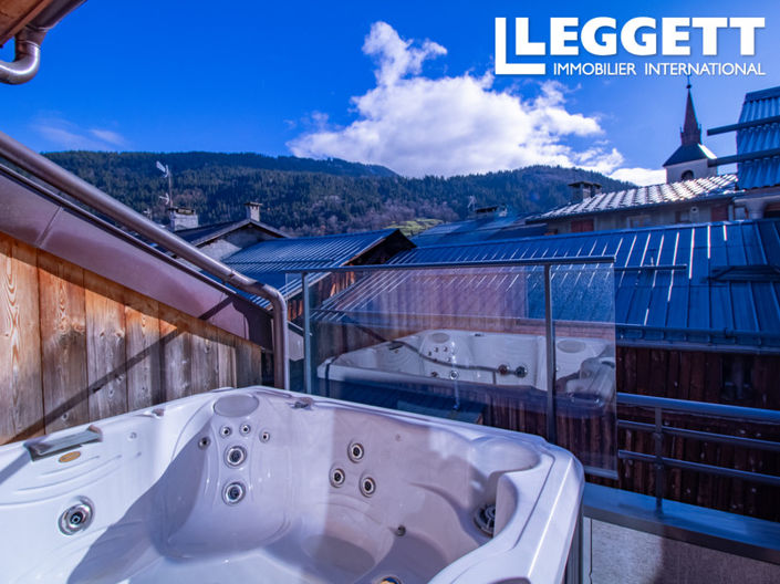 Image No.2-4 Bed House for sale