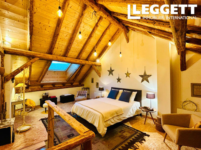 Image No.2-3 Bed House for sale