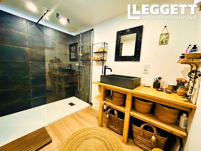 Image No.4-3 Bed House for sale