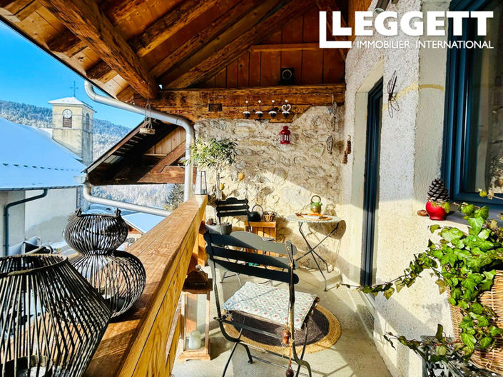 Image No.9-3 Bed House for sale