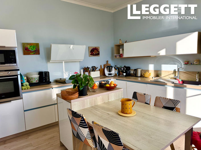 Image No.4-Maison de 5 chambres à vendre à Charente