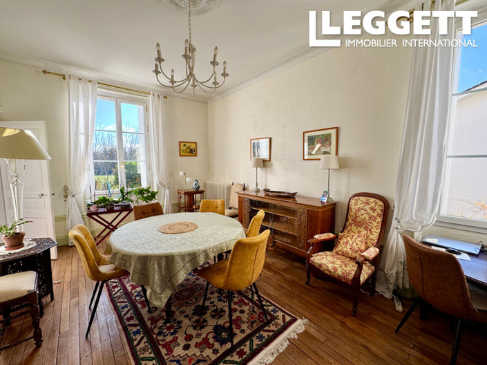 Image No.5-Maison de 5 chambres à vendre à Charente