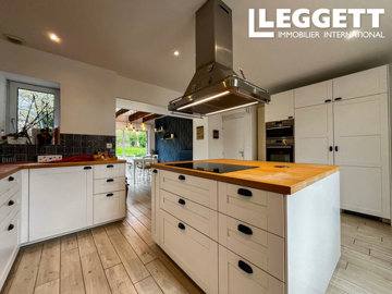 ahr0chm6ly9jzg4uagvzdglhlmltbw8vaw1hz2uvvevom