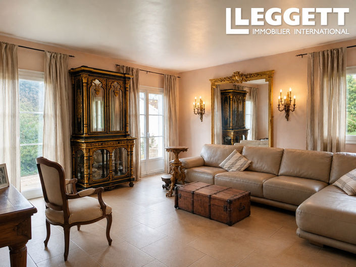 Image No.2-3 Bed House for sale