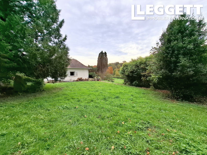 Image No.8-3 Bed House for sale