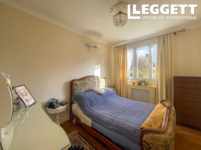 Image No.5-4 Bed House for sale