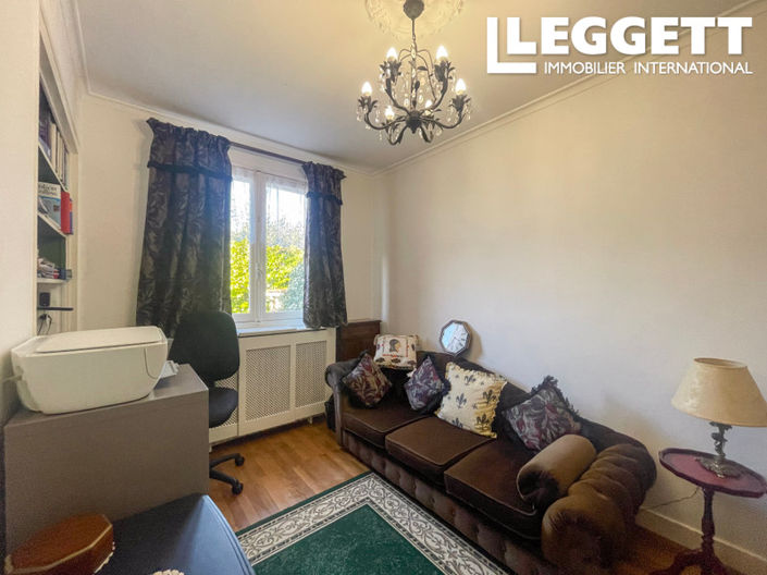 Image No.6-4 Bed House for sale