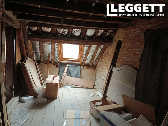 Image No.6-3 Bed House for sale