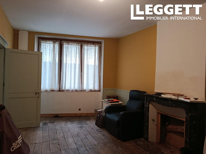 Image No.8-3 Bed House for sale