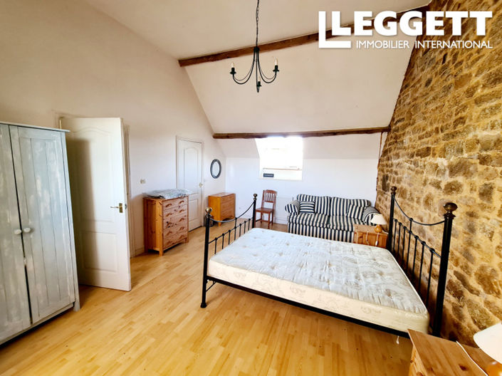 Image No.7-3 Bed House for sale