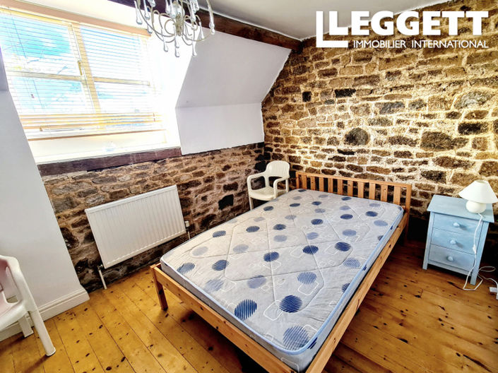 Image No.9-3 Bed House for sale