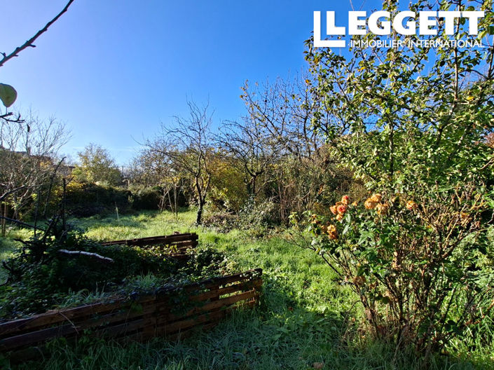 Image No.10-3 Bed House for sale