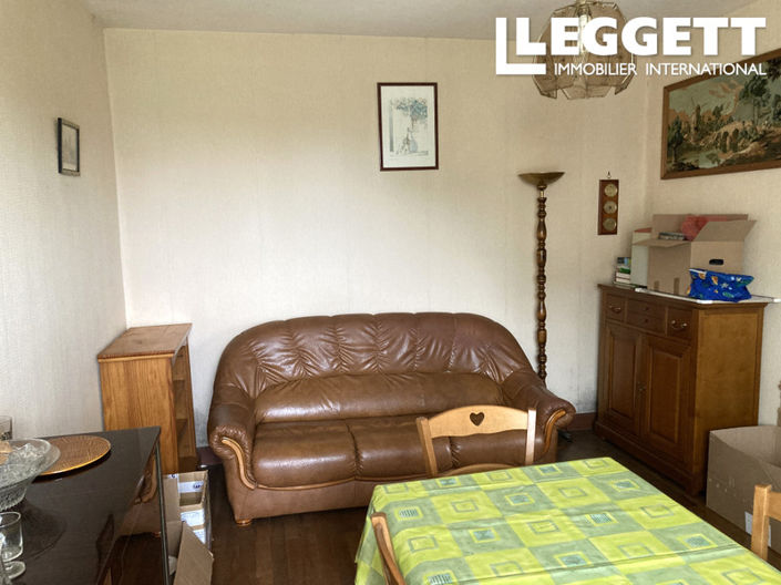 Image No.3-2 Bed House for sale