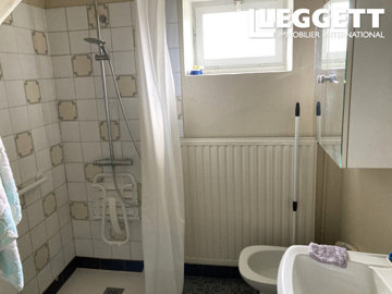 ahr0chm6ly9jzg4uagvzdglhlmltbw8vaw1hz2uvvevom