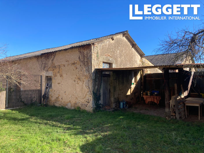 Image No.8-2 Bed House for sale