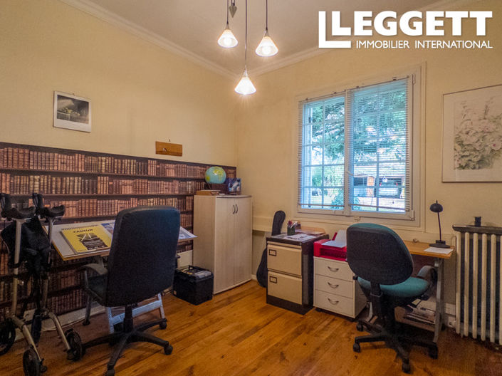 Image No.9-5 Bed House for sale