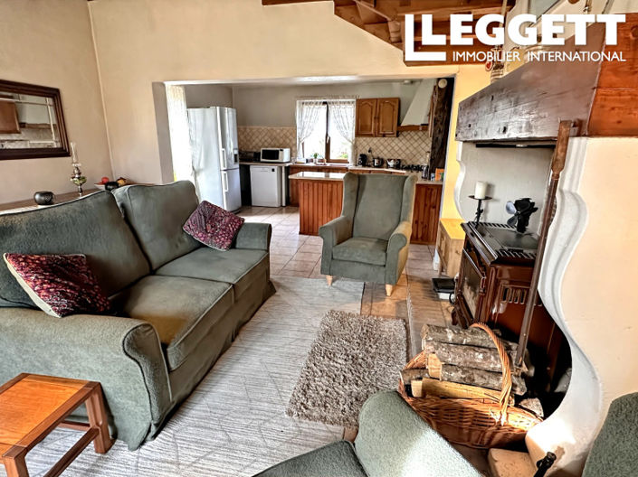 Image No.6-3 Bed House for sale