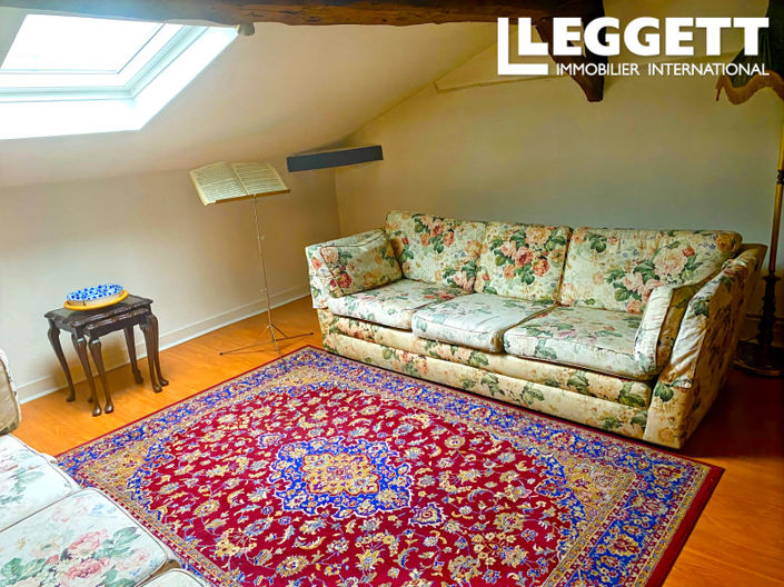 Image No.7-3 Bed House for sale