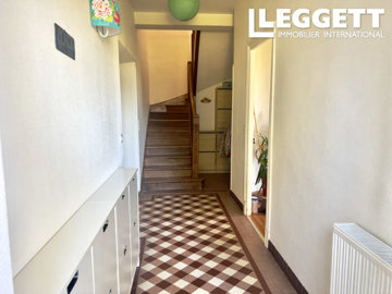 ahr0chm6ly9jzg4uagvzdglhlmltbw8vaw1hz2uvvevom