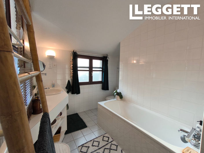 Image No.6-Maison de 2 chambres à vendre à Salles