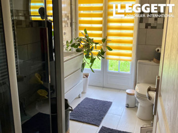 ahr0chm6ly9jzg4uagvzdglhlmltbw8vaw1hz2uvvevom