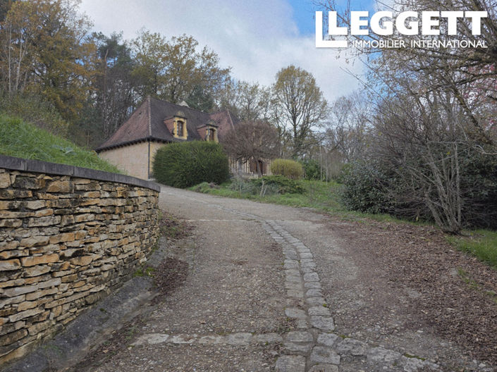 Image No.2-3 Bed House for sale