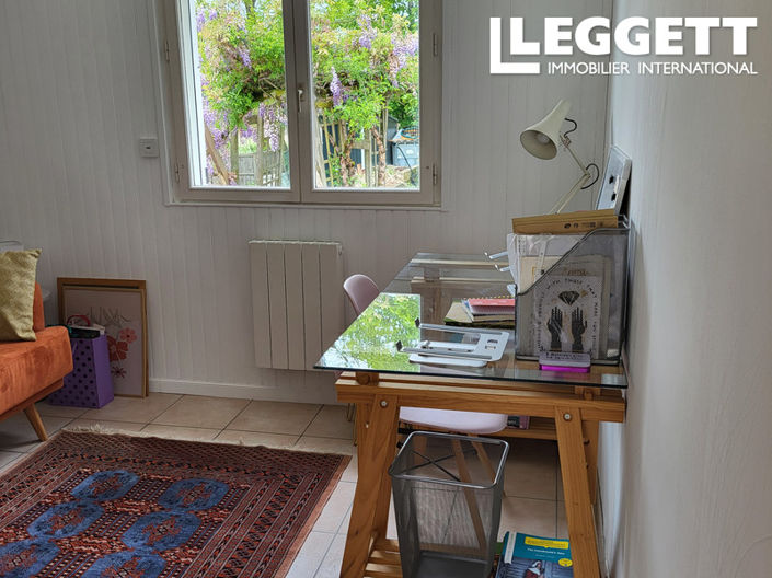 Image No.8-3 Bed House for sale