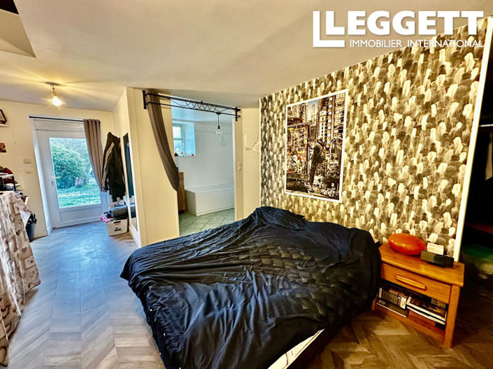 Image No.9-3 Bed House for sale