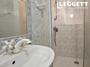 ahr0chm6ly9jzg4uagvzdglhlmltbw8vaw1hz2uvvevom