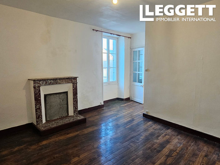 Image No.6-7 Bed House for sale