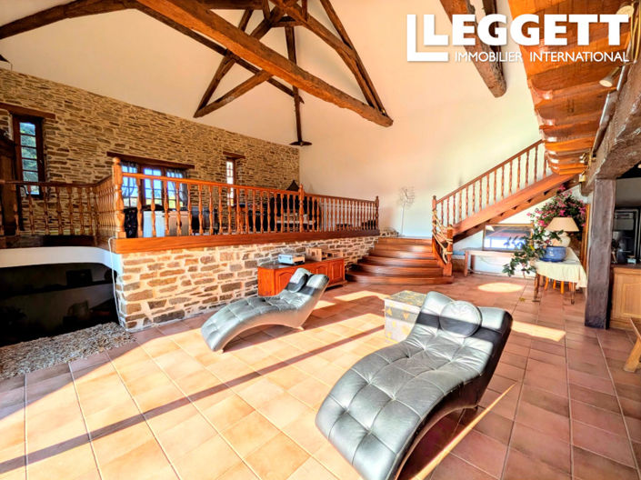 Image No.6-3 Bed House for sale