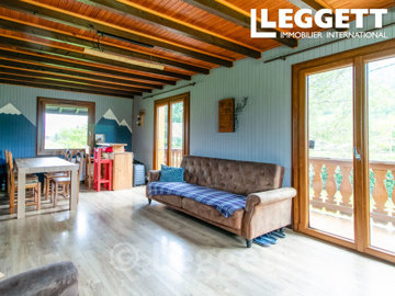 ahr0chm6ly9jzg4uagvzdglhlmltbw8vaw1hz2uvvevom