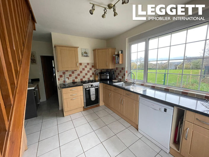 Image No.4-4 Bed House for sale