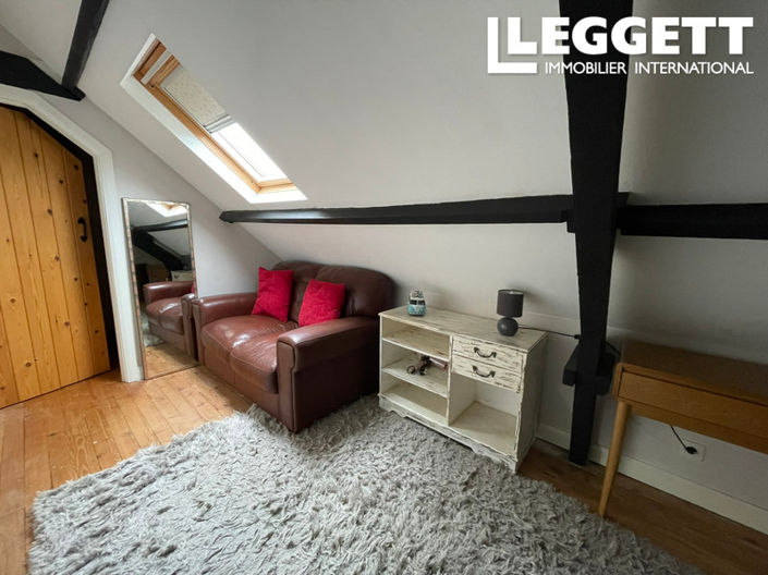 Image No.9-4 Bed House for sale